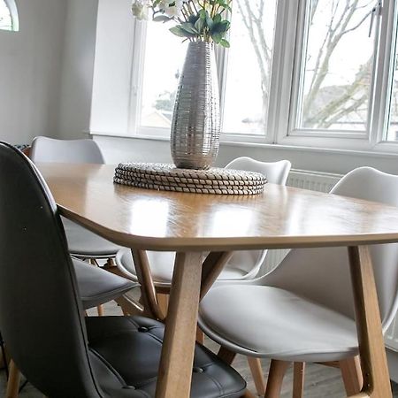 Stylish Retreat In Leigh-On-Sea Apartamento Southend-on-Sea Exterior foto