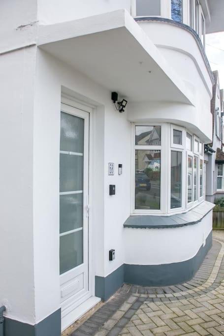 Stylish Retreat In Leigh-On-Sea Apartamento Southend-on-Sea Exterior foto